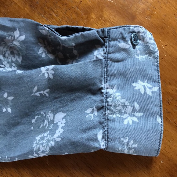 Blouse - Picture 4 of 5